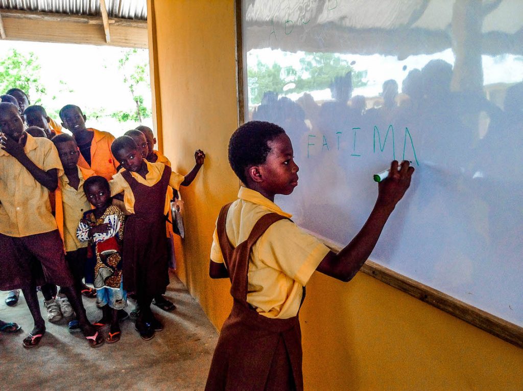 fatima-spelling-her-name-on-the-new-board